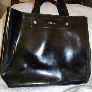 Furla Black Patent Leather And Textured Leather Shoulder Bag